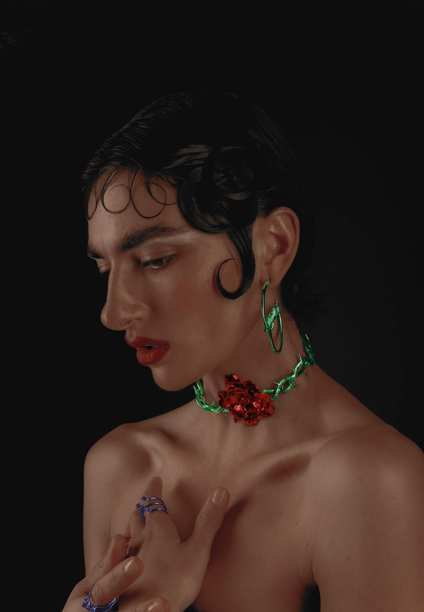 Rosario Flower Choker