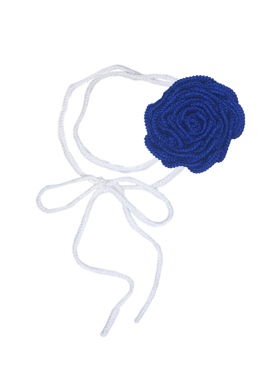 CROCHET FLOWER IN BLUE AND WHITE