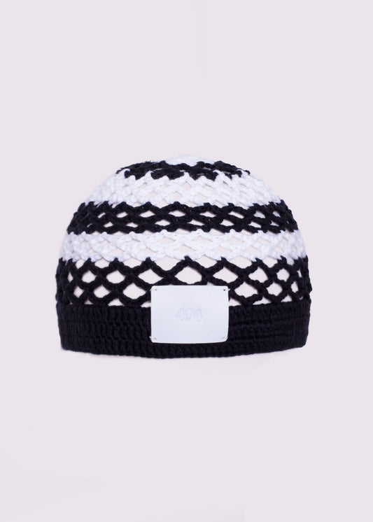 Striped Fishnet Hat in Black and White